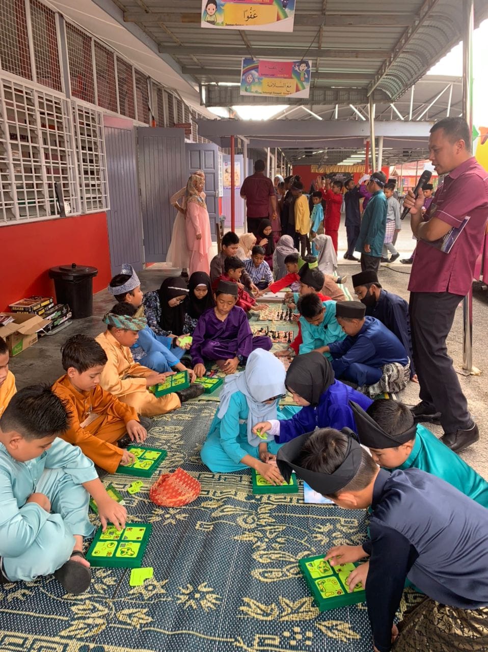 PROGRAM BERSAMA PERPUSTAKAAN BERGERAK @ SK MANJOI DUA