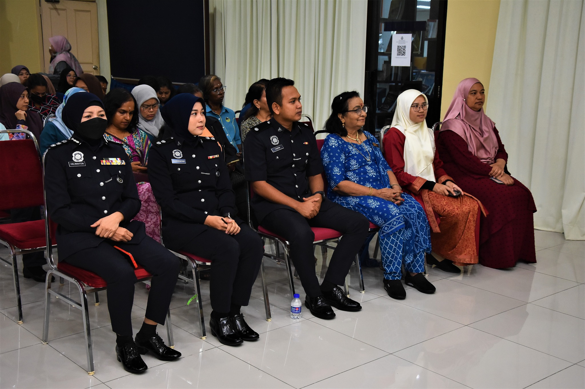 PERKONGSIAN ILMU “WANITA DAN KESELAMATAN”  PERBADANAN PERPUSTAKAAN AWAM NEGERI PERAK