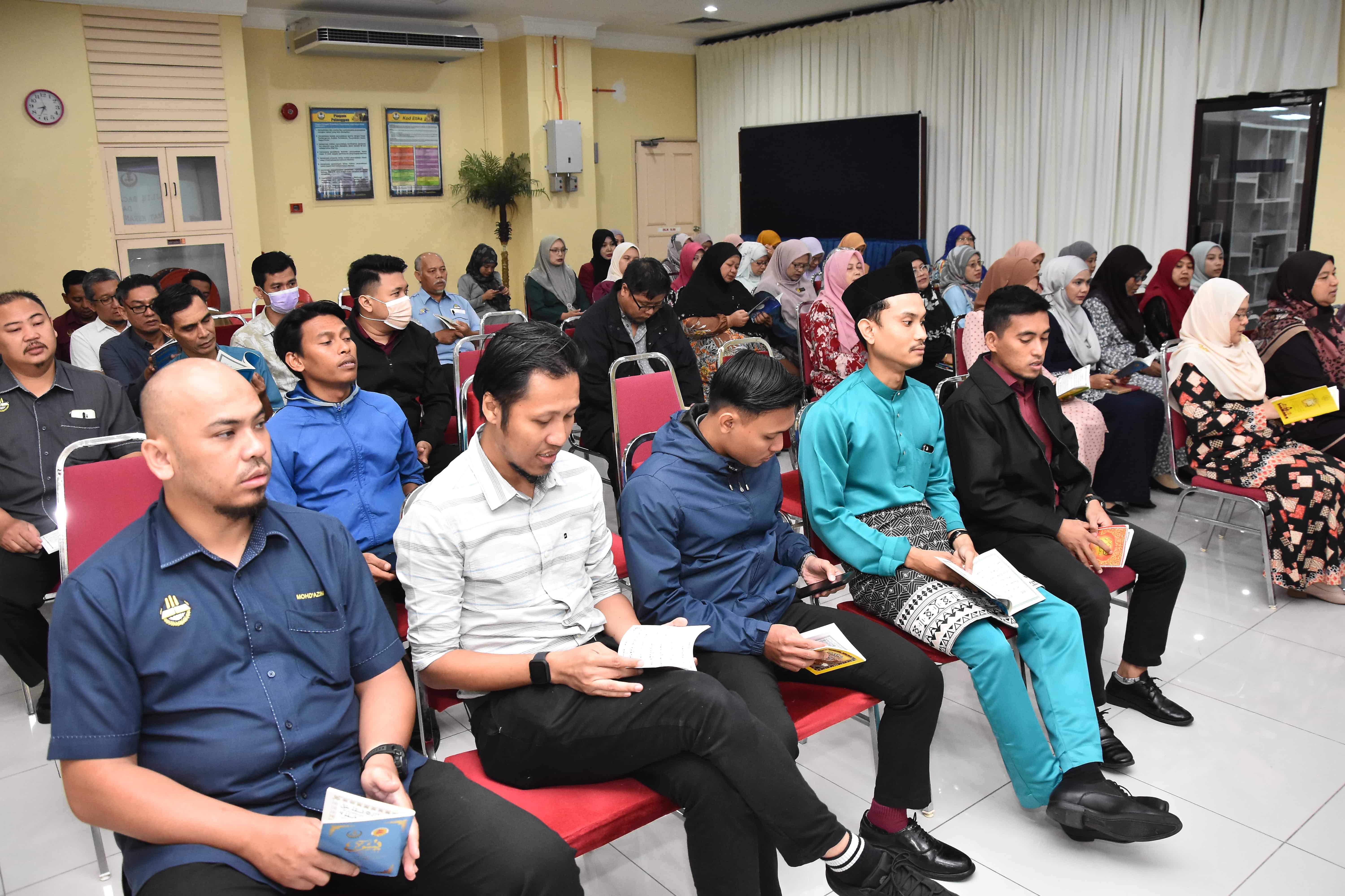 MAJLIS BACAAN YASSIN DAN TAKLIMAT MERANCANG KEWANGAN UNTUK  KEBAIKKAN AKHIRAT