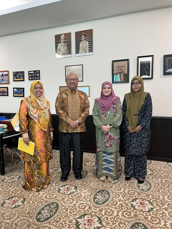 KUNJUNGAN HORMAT YDP MPKK