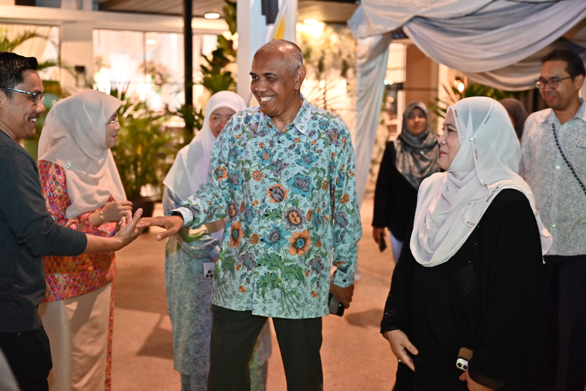 MAJLIS LEMBARAN GEMILANG: ERATKAN UKHUWAH, KUKUH JALINAN PERPUSTAKAAN NEGARA DAN NEGERI